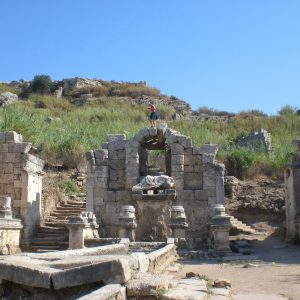 Perge-ancient-city-Excavations-66